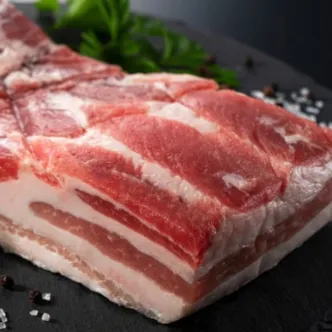 Zobrazit detail produktu - Vepřový bok bez kosti cca 1 kg | 939 Obrázek Vepřový bok bez kosti cca 1 kg