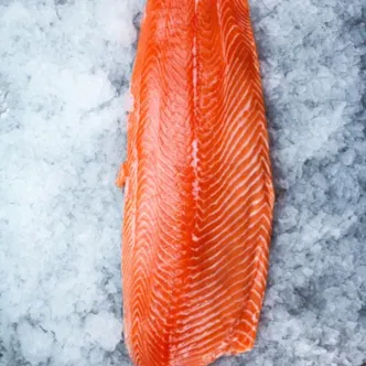 Zobrazit detail produktu - Losos celý  filet bez kůže E-trim cca 1,5kg | 584 Obrázek Losos celý  filet bez kůže E-trim cca 1,5kg